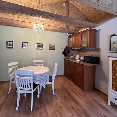 A1 Apartments With Free Parking Riga Exterior foto